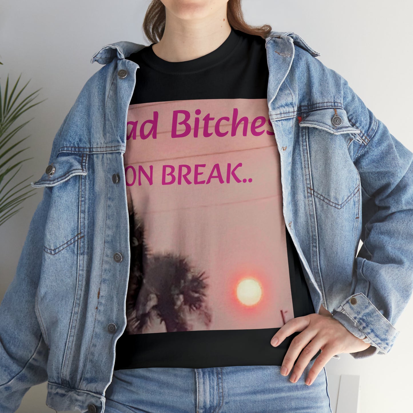 Vacay Tee 🔥