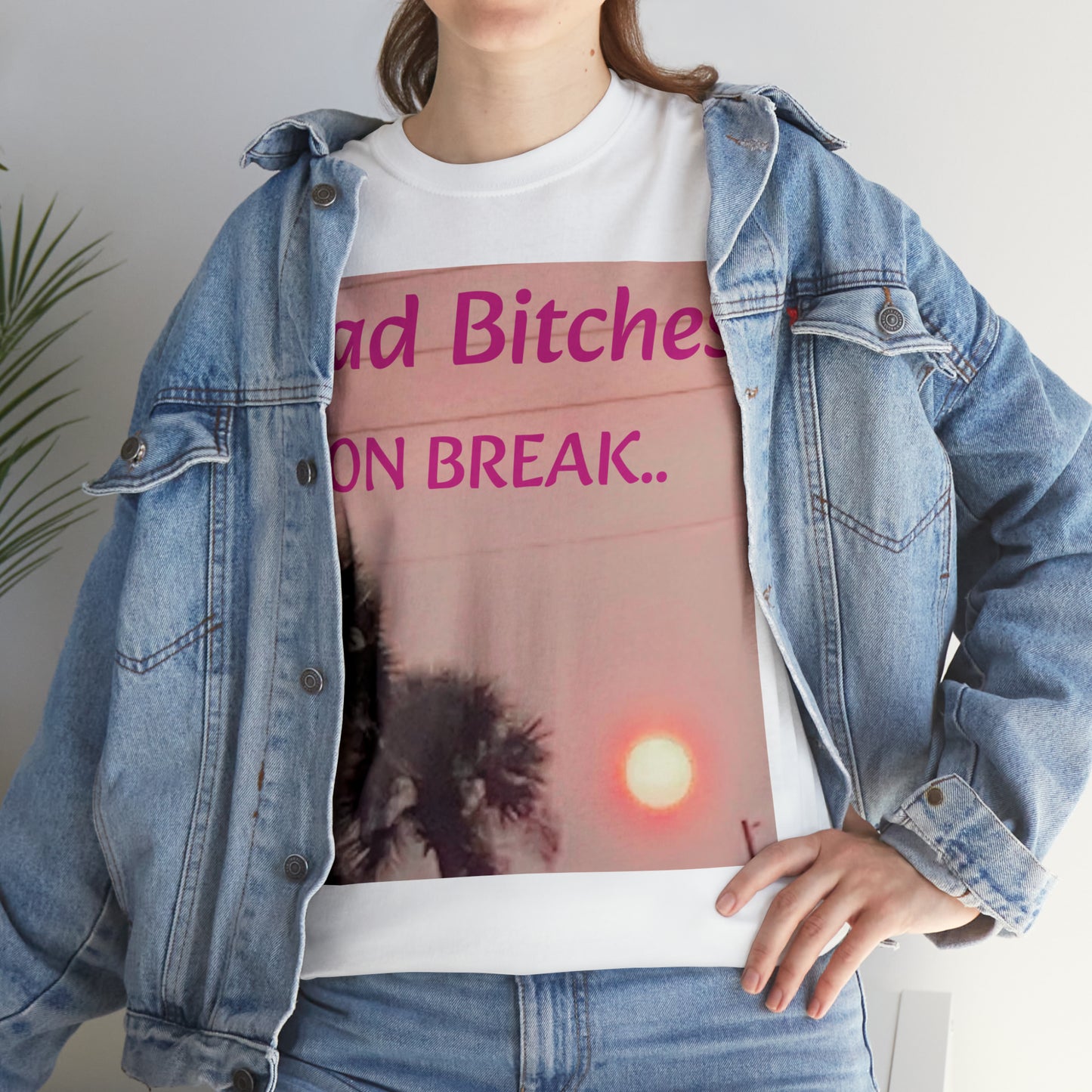 Vacay Tee 🔥